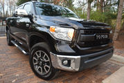 2015 Toyota Tundra 4WD   1794-EDITION(SPECIAL PRODUCTION OFF ROAD)